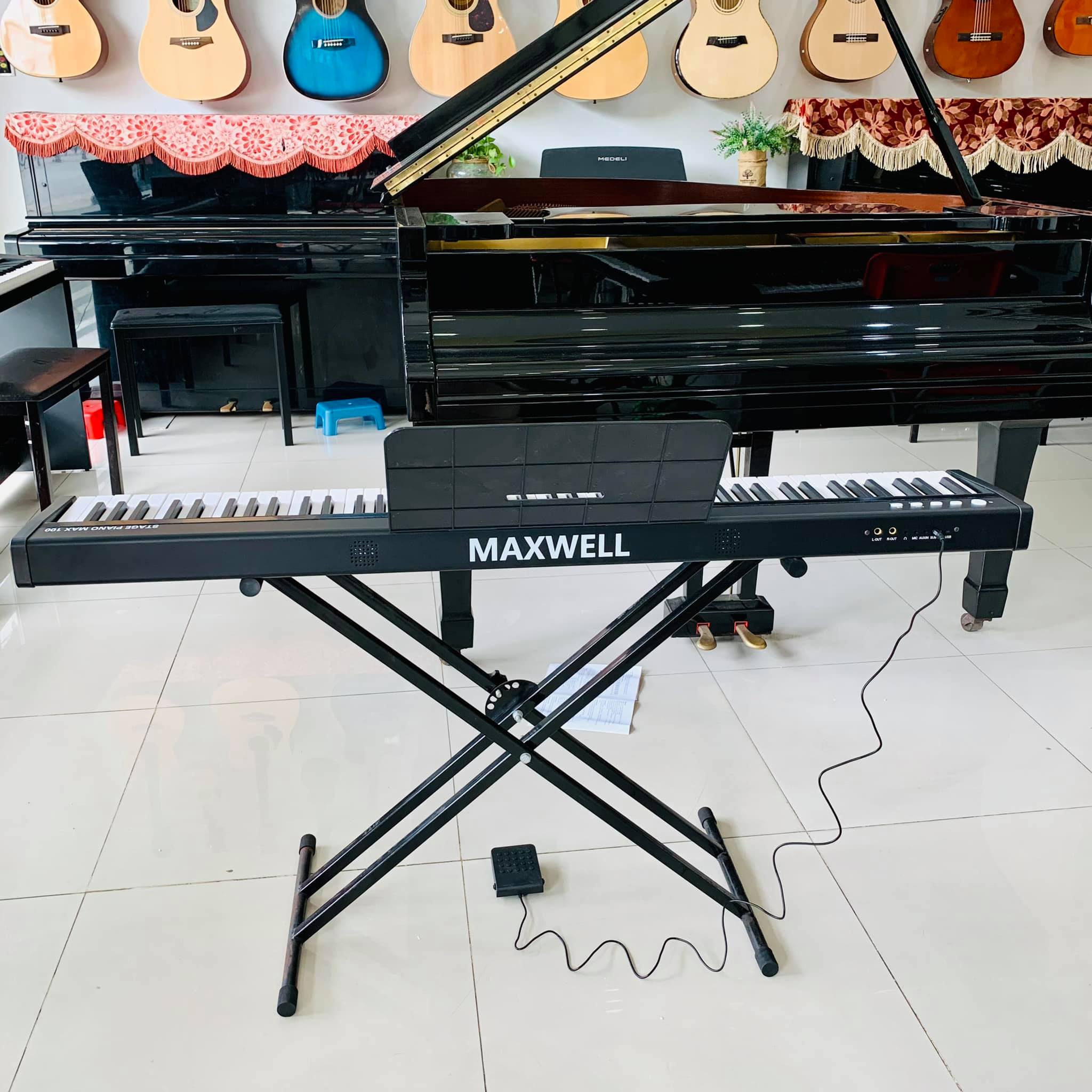 PIANO MAXWELL 100
