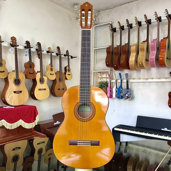 Guitar YAMAHA CX40