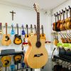 Guitar Acoustic Hồng Đào