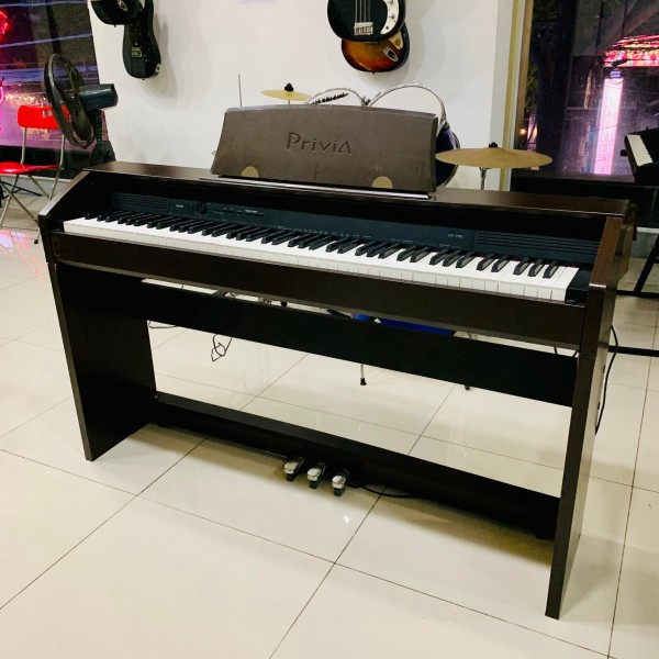 Piano Casio Privia PX-750