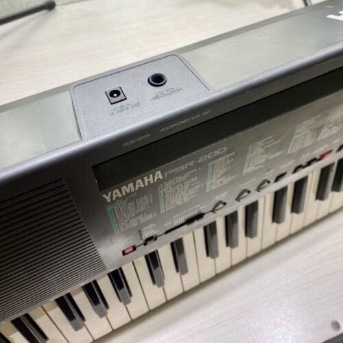 Organ Yamaha PSR-200