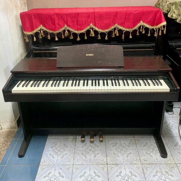 PIANO YAMAHA YDP-101