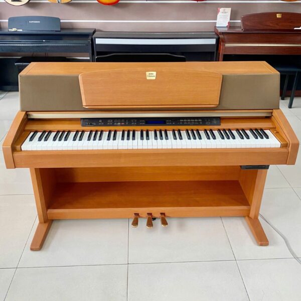 PIANO YAMAHA CLP-970C