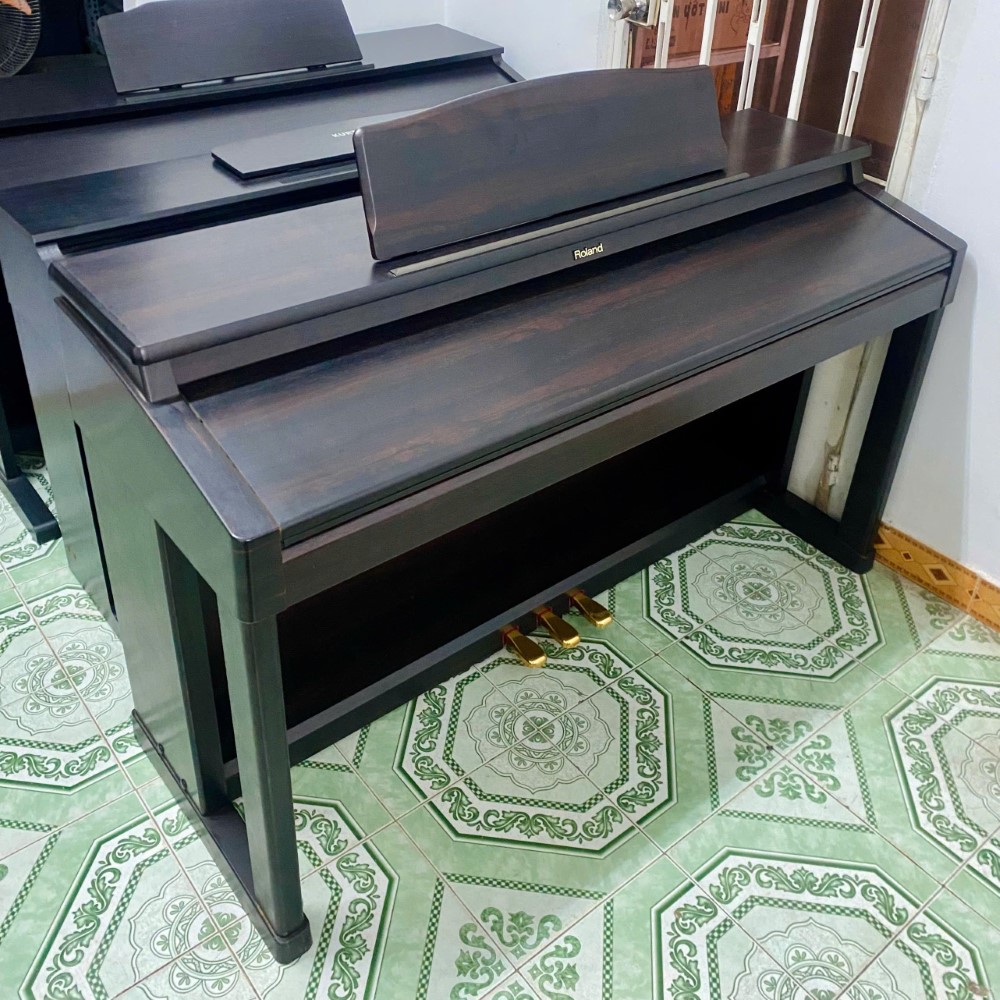 Piano Roland HP-550G