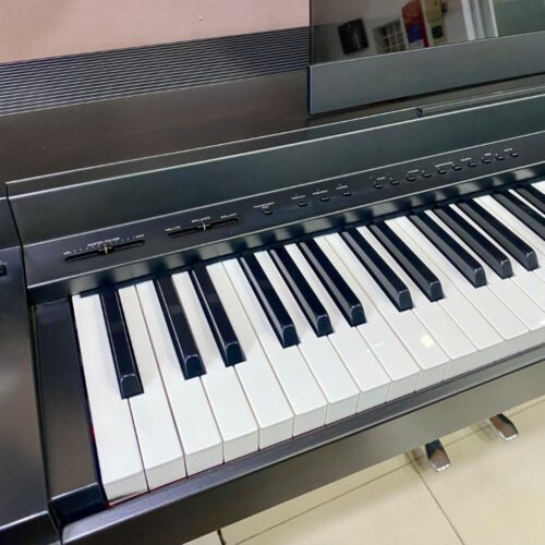 Piano Yamaha CLP-500