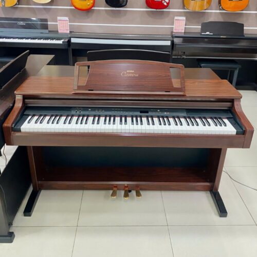 Piano Yamaha CLP-860M