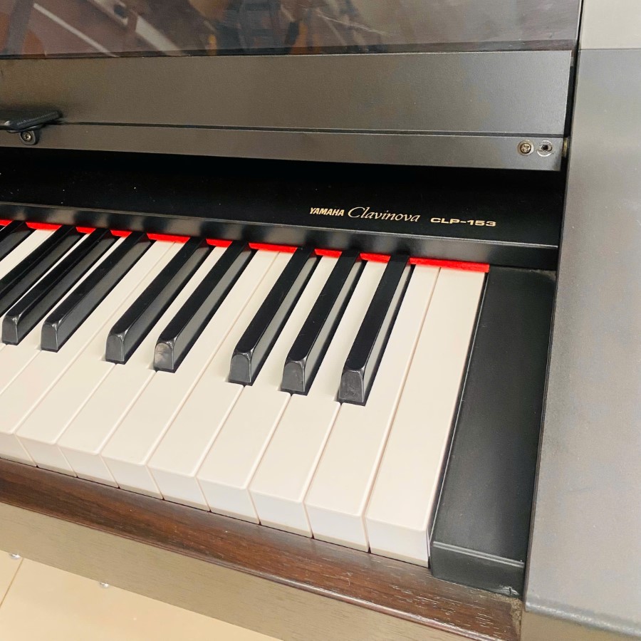 Piano Yamaha CLP-153