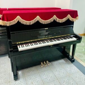 Piano Yamaha U3E