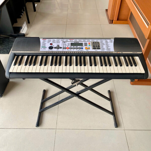 ORGAN YAMAHA PSR-201