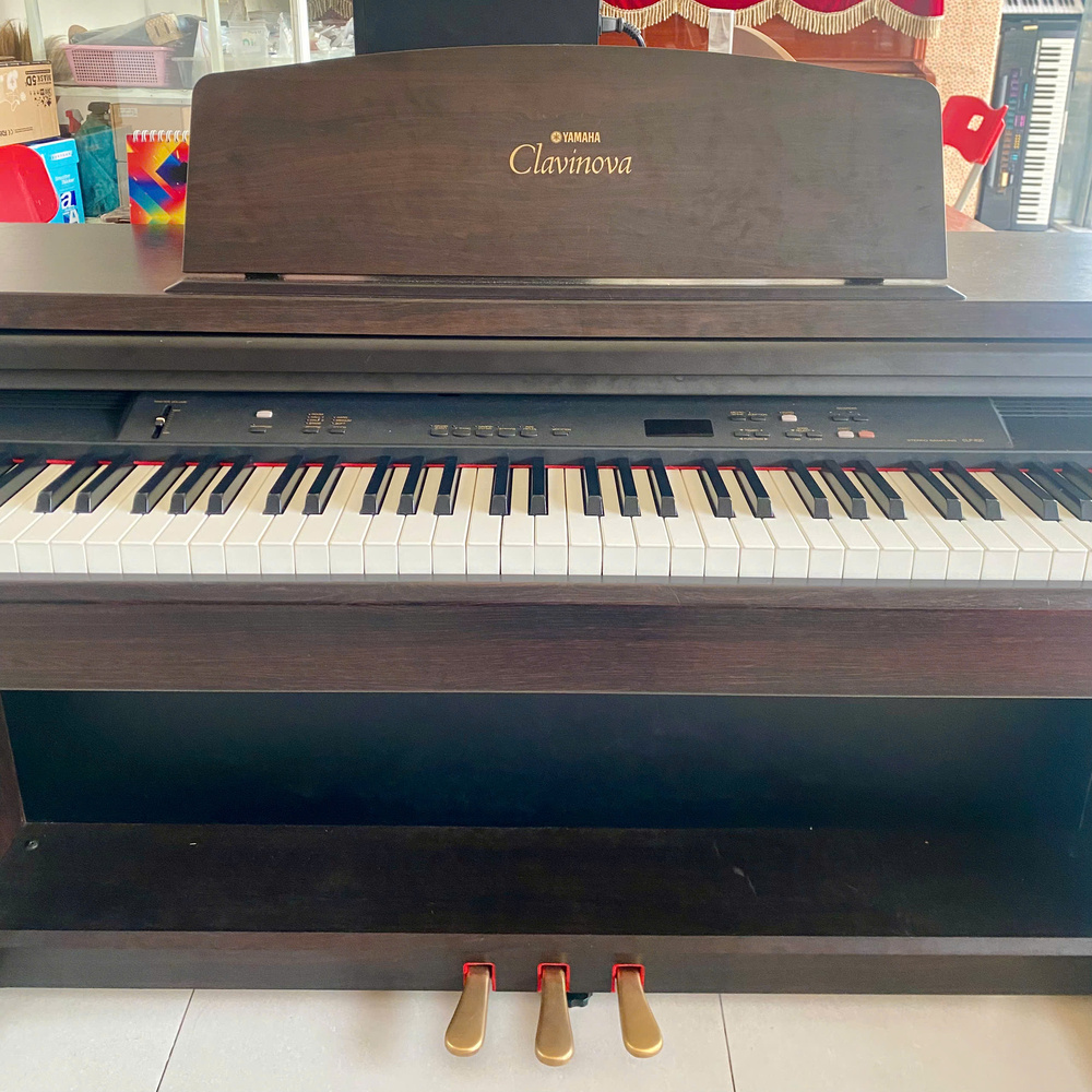 Piano Yamaha CLP-820